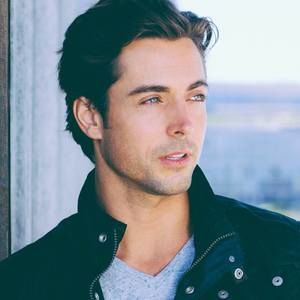 Meet your Posher, Jai